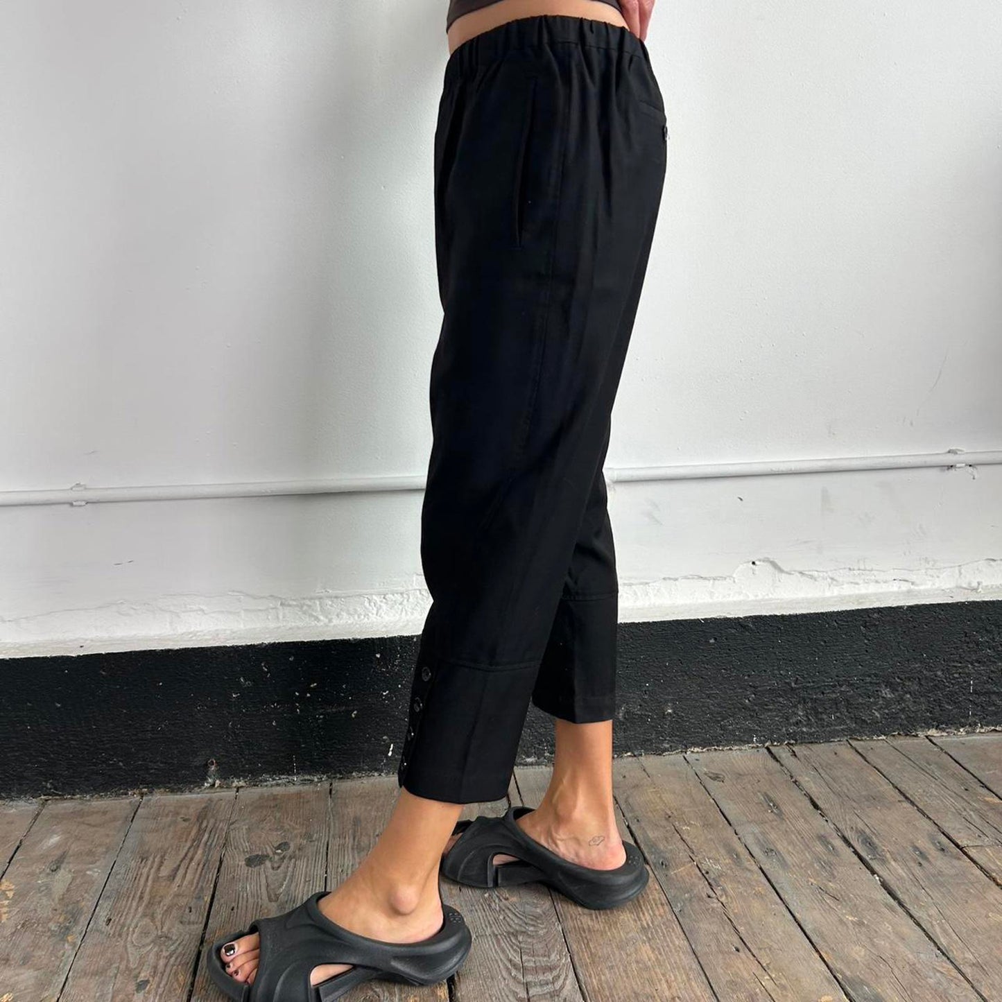 Comme Des Garçons cropped trousers