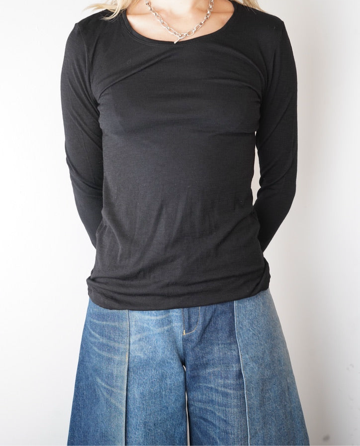 Issey Miyake Haat Long Sleeve