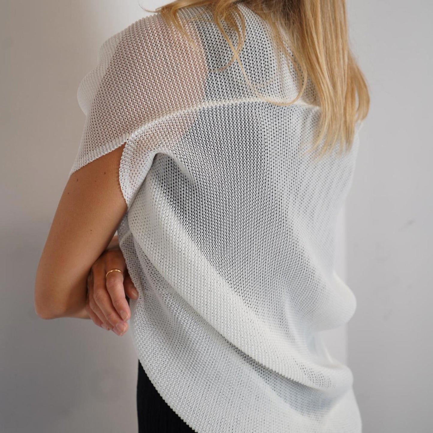 Issey Miyake white shawl