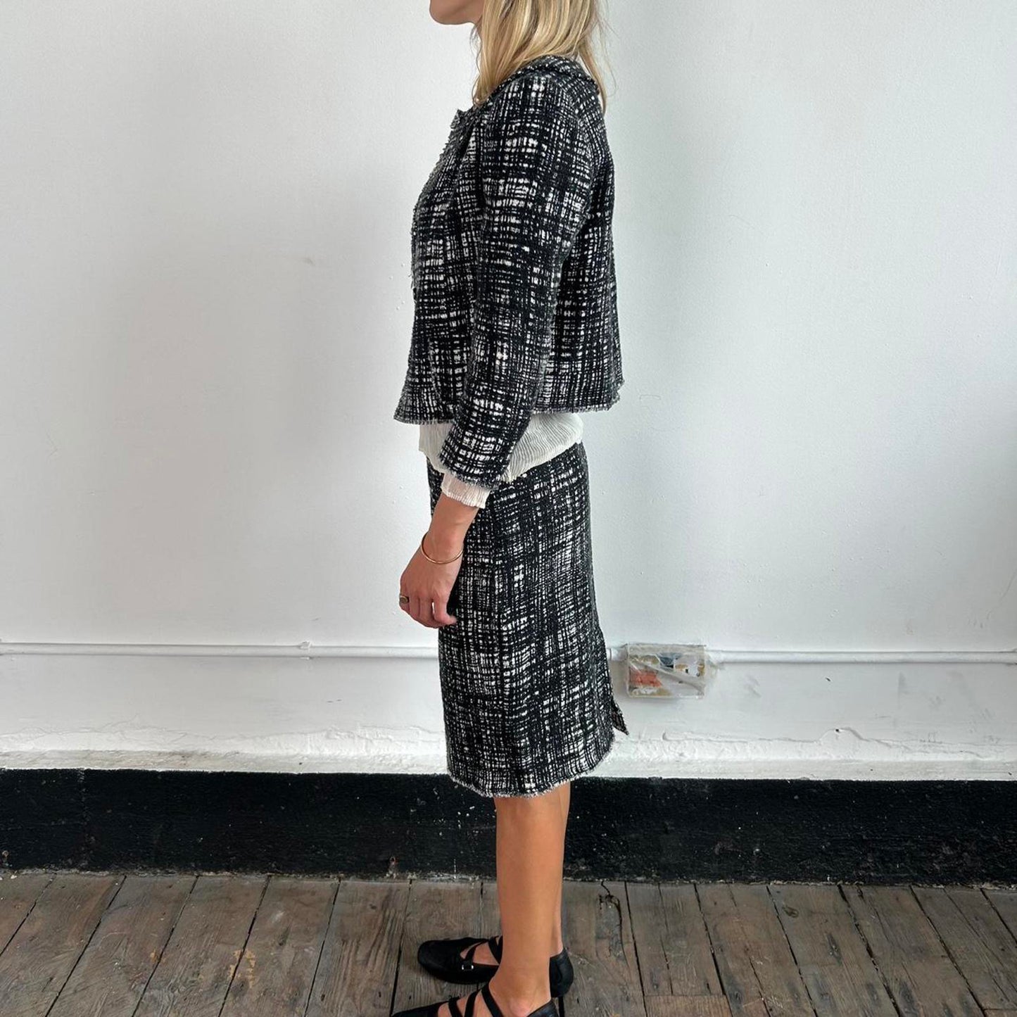 Office chic Prada Milano Two Piece Skirt Suit