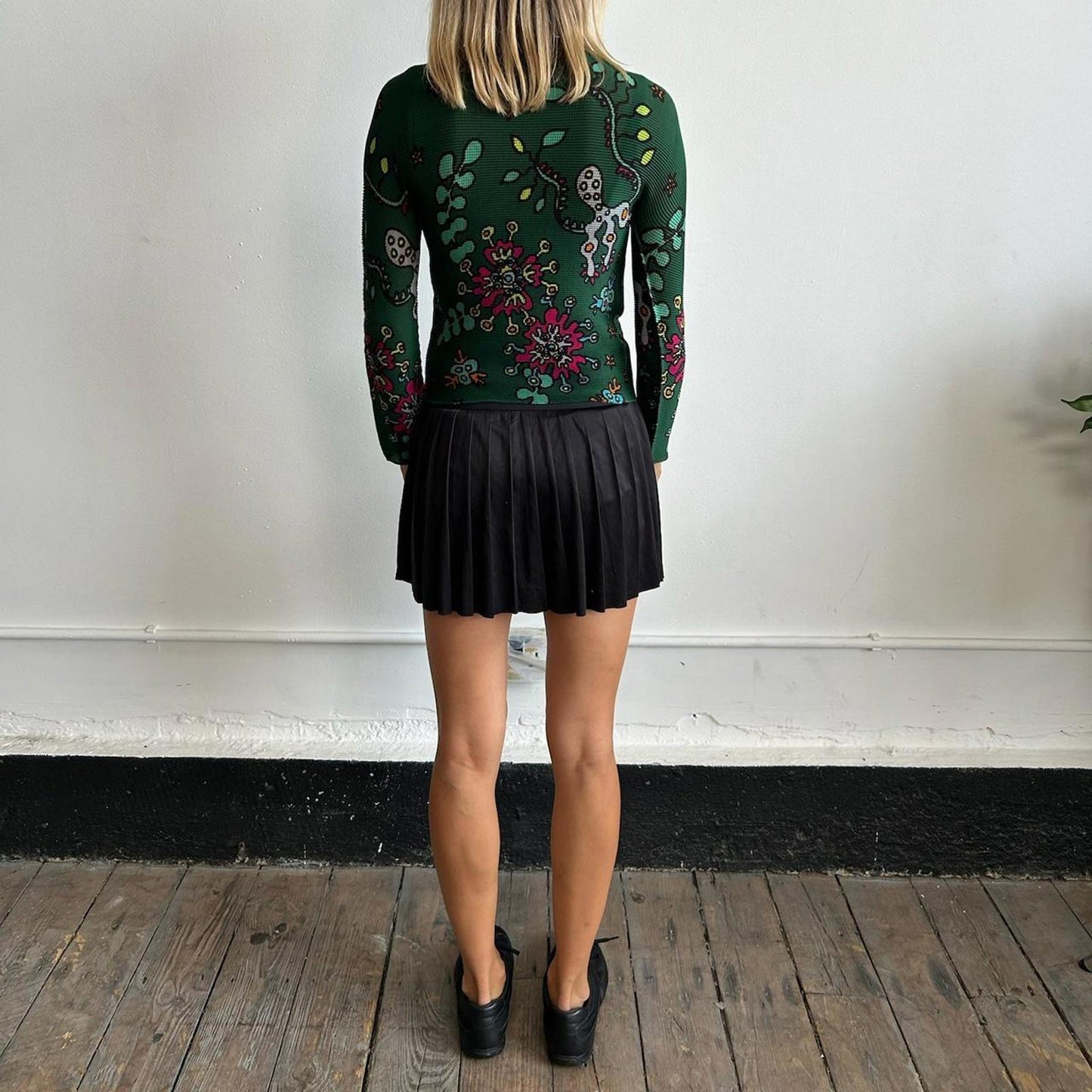 Issey Miyake Me long-sleeve patterned pleated top