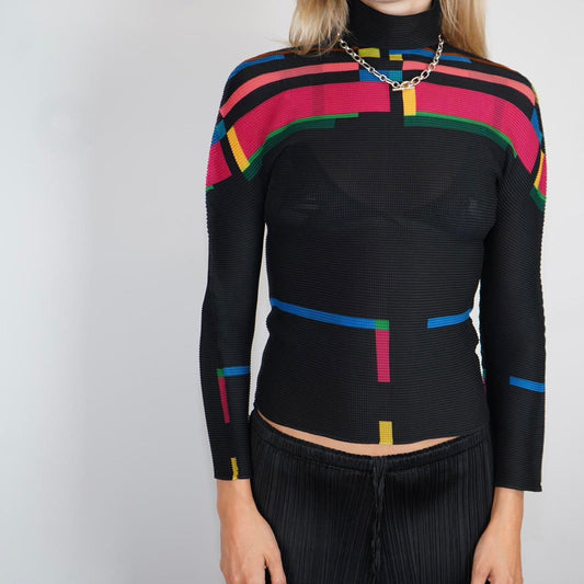 Issey Miyake Me pleated long sleeve top