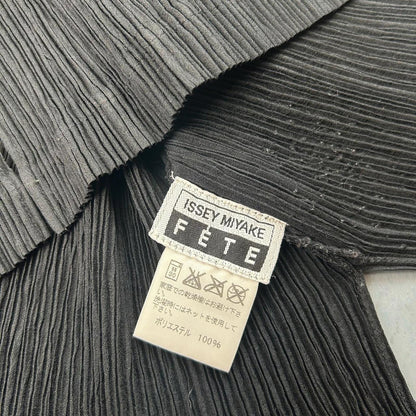 Issey Miyake Fete pleated black long sleeved top
