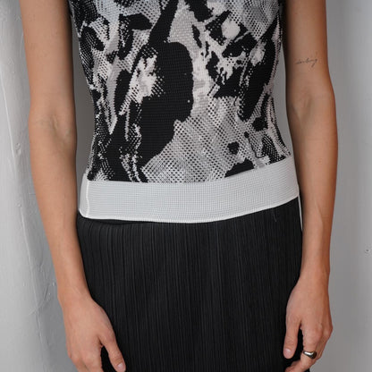 Issey Miyake Abstract Graphic Print Short Sleeve T shirt