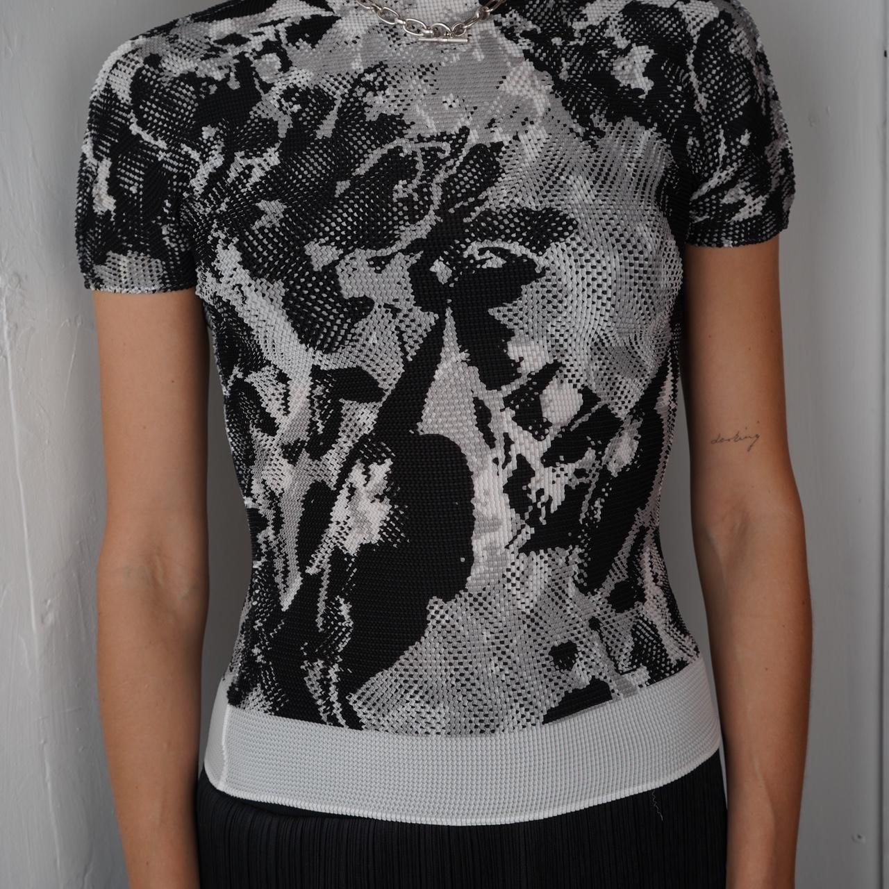 Issey Miyake Abstract Graphic Print Short Sleeve T shirt
