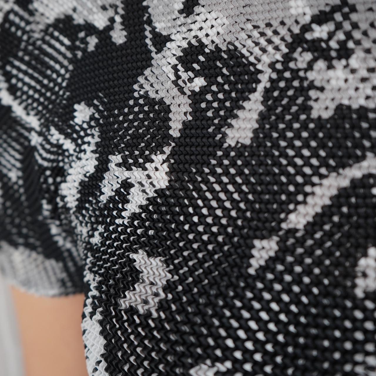 Issey Miyake Abstract Graphic Print Short Sleeve T shirt